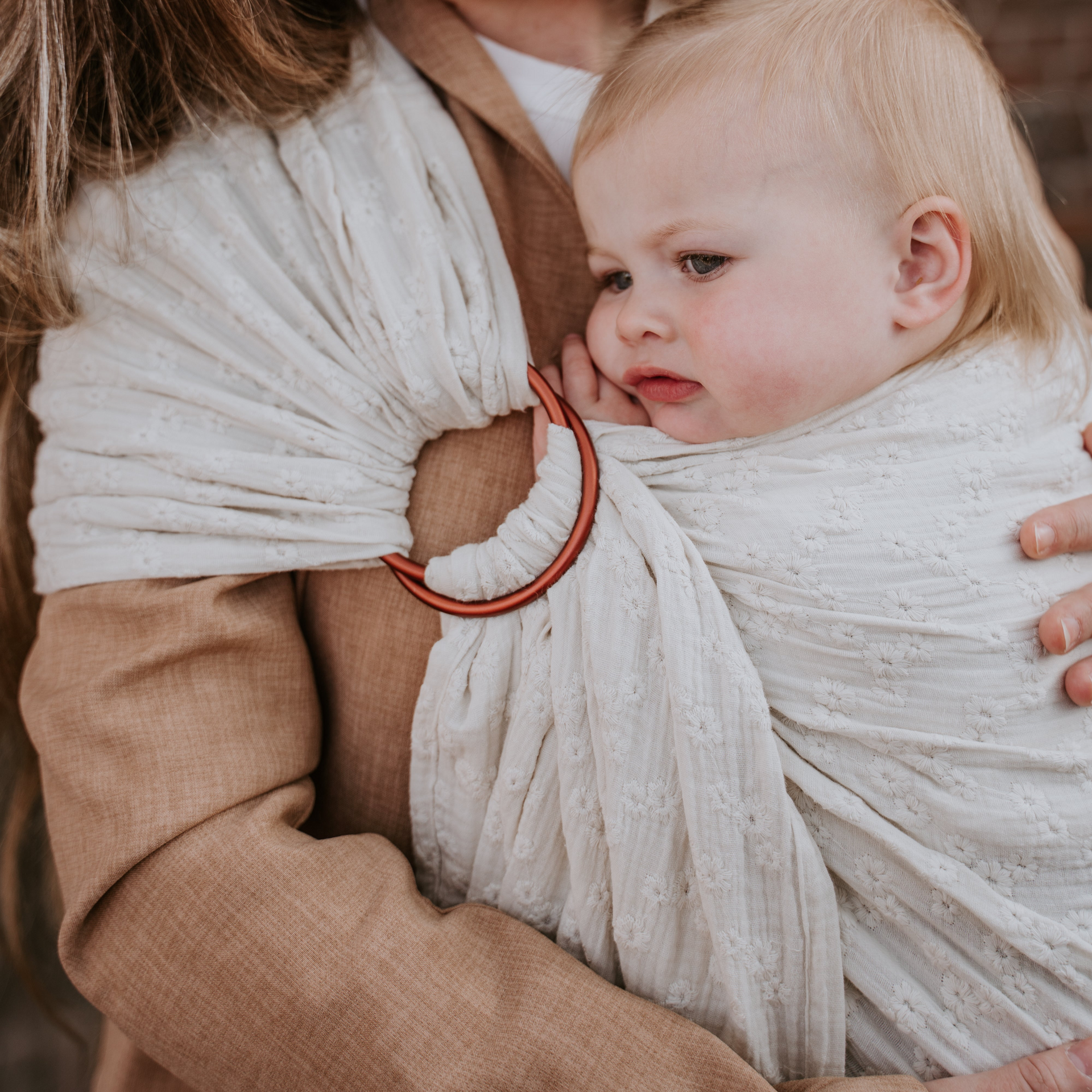 Ringsling hydrofiel daisy offwhite