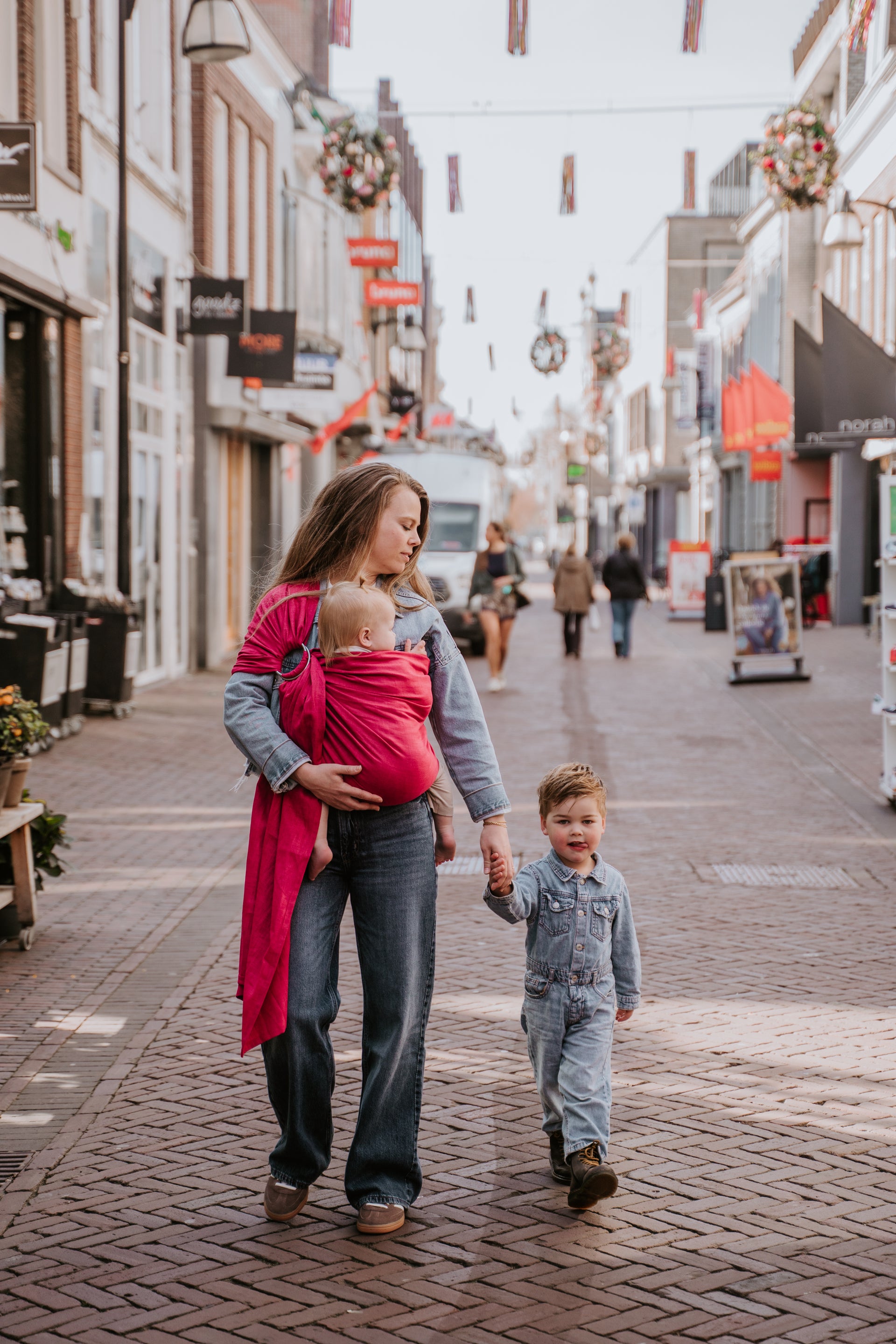 Ringsling linnen fuchsia pink natural cosy kids 2