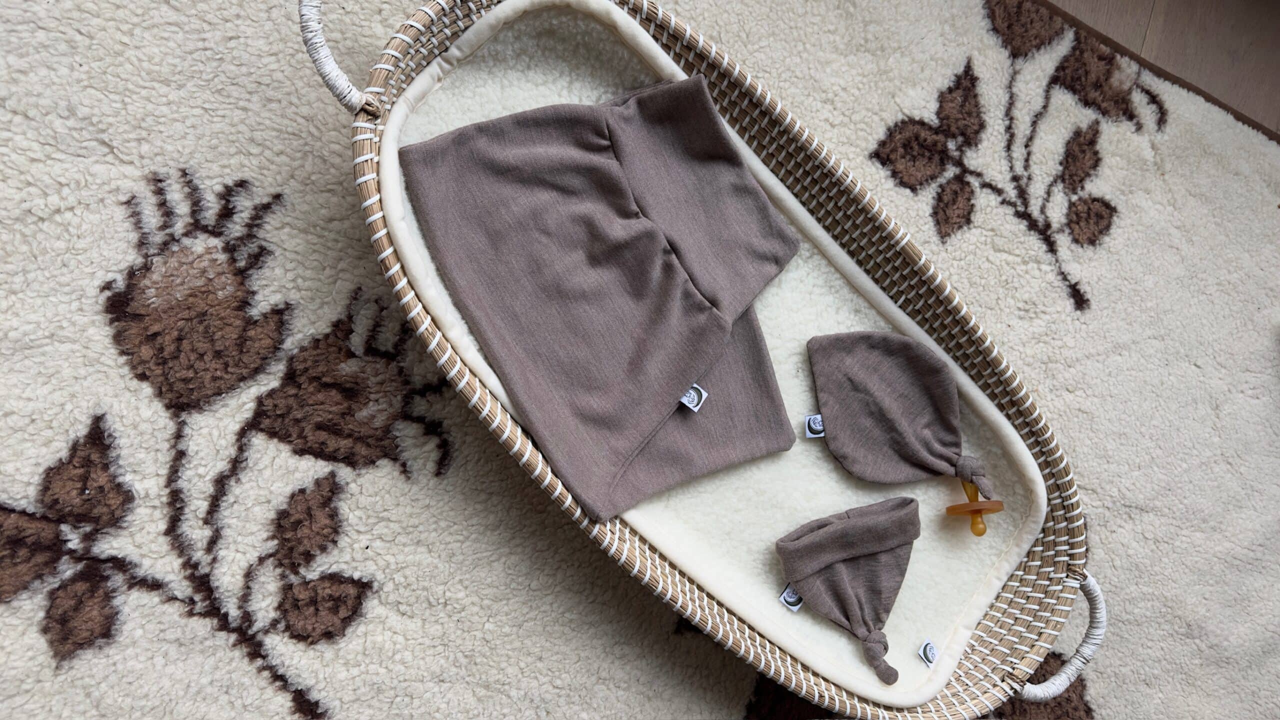 cocoon trappelzakje merinowol taupe 4
