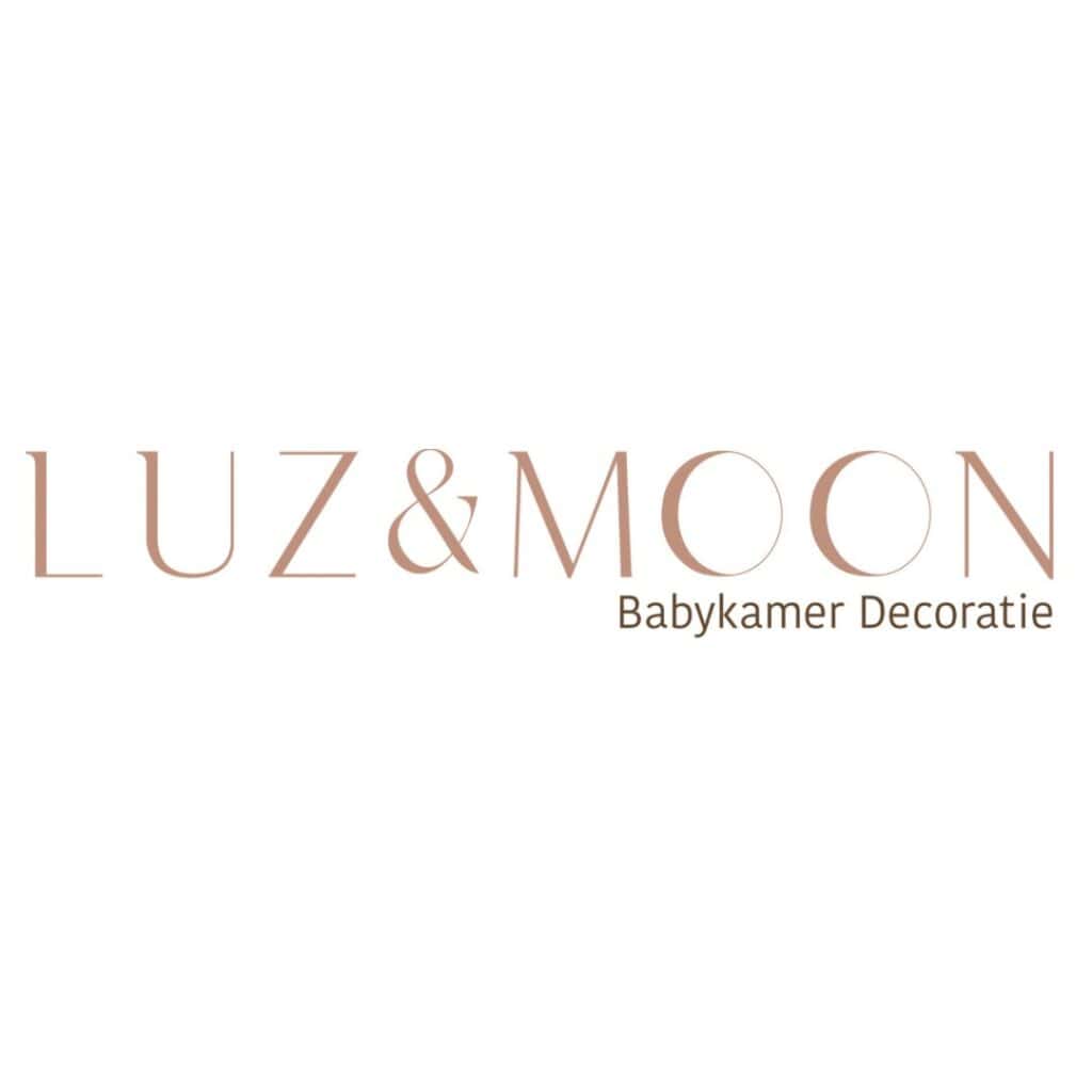 Luz and moon logo